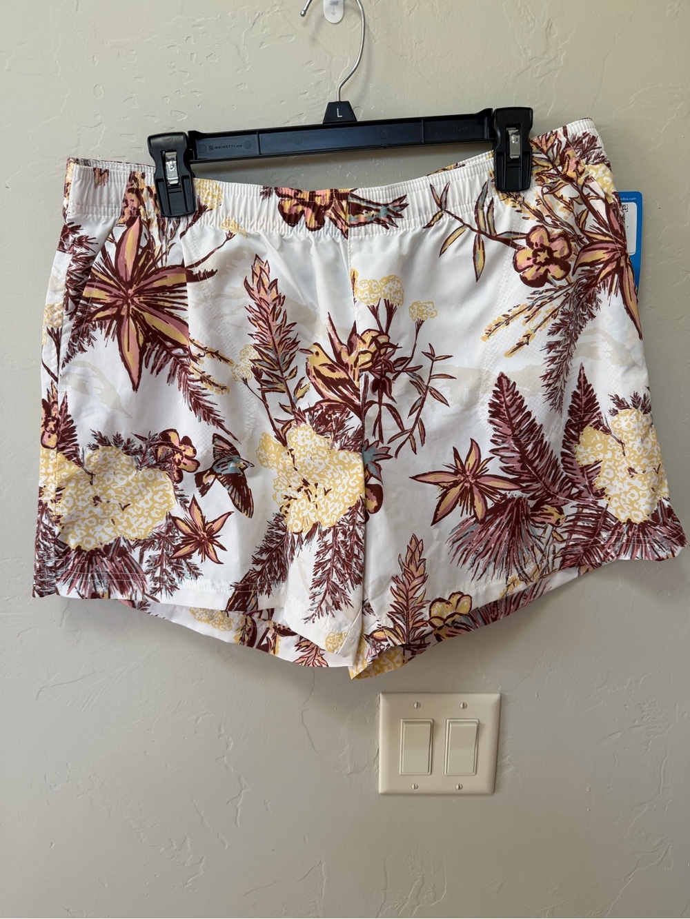 Columbia Sandy River Women’s Printed Shorts Sz L Quick Dry Omni‑Shield NWT